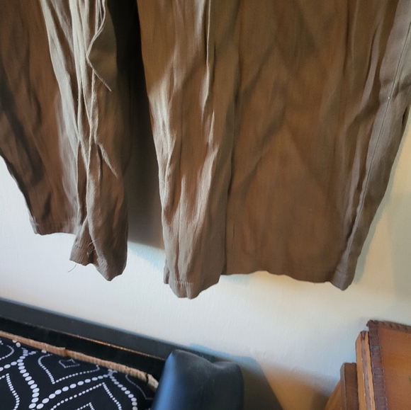 Urban Romantics Army green cropped pantsuit - Picture 3 of 6